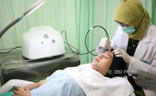 Bisa Bikin Cantik Secara Instan Jadi Alasan Kaum Hawa Pilih Klinik Kecantikan