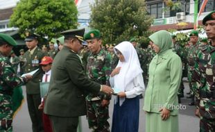 HUT TNI : Korem 072 Pamungkas DIY Rayakan HUT TNI dengan Bakti Sosial