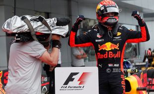 FORMULA ONE 2017 : Ungguli Hamilton, Verstappen Juara GP Malaysia