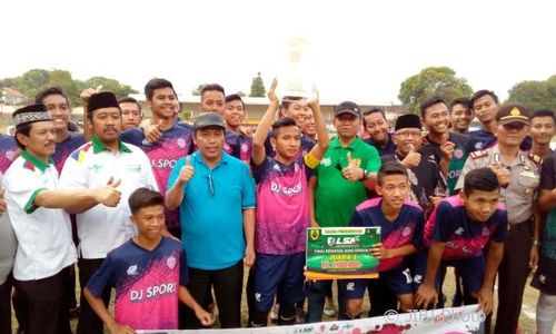 LIGA SANTRI NUSANTARA : Wali Songo Sragen Juara Region II Jateng