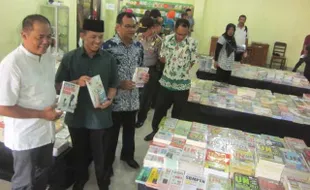 Minat Baca Warga Indonesia Rendah, Begini Upaya Mengatasinya