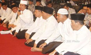 Di Sukoharjo, Cak Nun Ingatkan Perbedaan Bukan Alasan Saling Menyalahkan