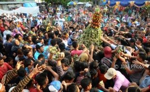 Foto Kirab Rogomoyo di Kaliwungu Kudus