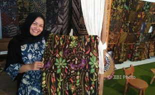 KISAH INSPIRATIF : PNS Kota Madiun Ini Sukses Berwirausaha Batik Berkat Motif Pecel