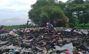 PENGELOLAAN SAMPAH KLATEN: Mangkrak, BPD Sumberejo Klaten Kaji Bank Sampah