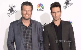 Jadi Pria Terseksi, Blake Shelton Ejek Adam Levine