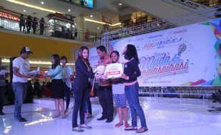 HUT SOLOPOS : SMP N 11 Solo Jawara Lomba Pensi Festival Ayo Membaca