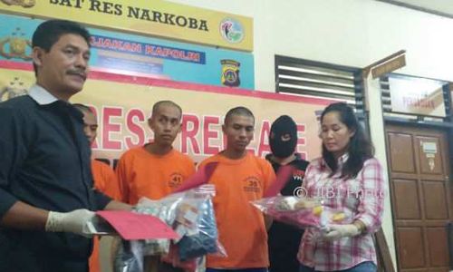 Tiga Pria Ini Patungan Jalankan Bisnis Haram Narkoba