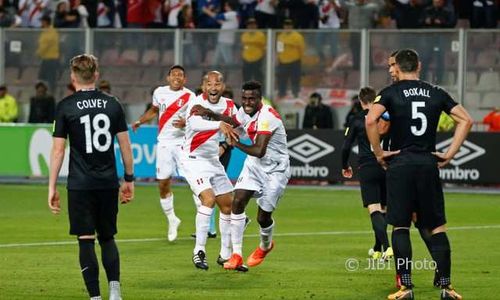 PLAY-OFF PIALA DUNIA : Kembang Api hingga Ritual Mistis Warnai Kekalahan Selandia Baru