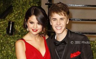 Justin Bieber dan Selena Gomez Tinggal Bersama