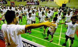 Foto Djarum Coaching Clinic Bulu Tangkis