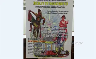 KAMPUS DI SEMARANG : Rektor Undip Main Wayang Orang, Ratusan Mahasiswa Diajak Nonton