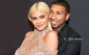 Kylie Jenner Kangen Tyga