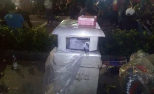 Malioboro Masih Berurusan Dengan Sampah