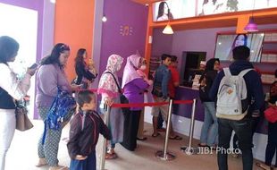 Selalu Ramai, Rasa Vallens Cake Bikin Penasaran