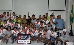 Ini Janji Bupati Setelah Persik Kendal Juara II Liga 3