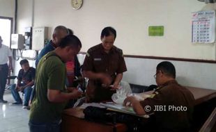 Wah, Juru Parkir yang Pasang Tarif Rp20.000 Hanya Didenda Rp300.000