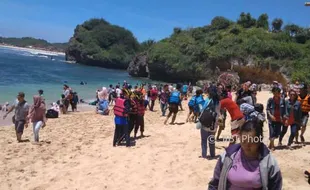 LIBUR AKHIR TAHUN : 32.000 Wisatawan Masuk Gunungkidul, Pantai Masih Favorit