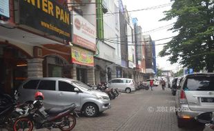 PERPARKIRAN SUKOHARJO : 6 Lokasi di Solo Baru Dipasangi Pintu Parkir Otomatis 