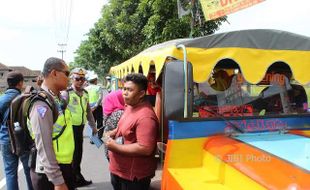 RAZIA KLATEN : Aparat Polres Klaten Sisir Tempat Wisata Tertibkan Kereta Kelinci