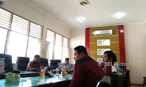 Dewan Menentang Pemkab Bantul