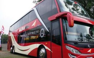 TRANSPORTASI JATENG : Agra Mas Kini Layani Jakarta-Jepara via Semarang Pakai Bus Tingkat