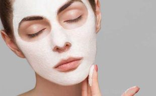 TIPS CANTIK : Ladies, 5 Masker Alami Ini Ampuh Kecilkan Pori di Wajah