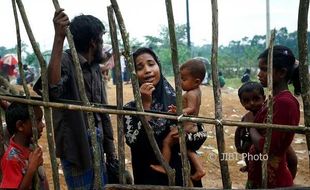 Bangladesh Tunda Pemulangan Warga Rohingya ke Myanmar