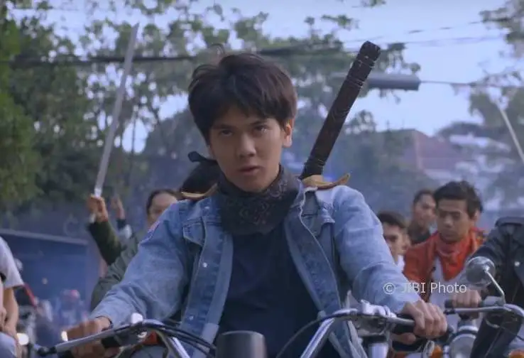 Sempat Diragukan, Iqbaal Ramadhan Dinilai Sukses Perankan Tokoh Dilan -  Espos.id | Espos Indonesia dari Solo untuk Indonesia