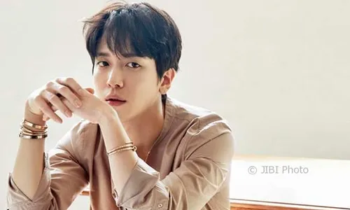 Terbukti Curang, Yonghwa CN BLUE Batal Masuk Universitas Kyunghee