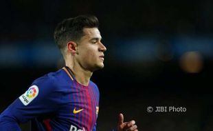 Soal Posisi Main, Coutinho Serahkan Pada Pelatih