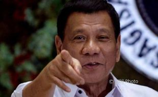 Presiden Filipina Duterte: Tembak Mati Pelanggar Aturan Lockdown