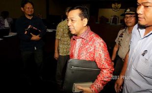 KORUPSI E-KTP : Setya Novanto: Puan Maharani & Pramono Anung Terima USD500.000