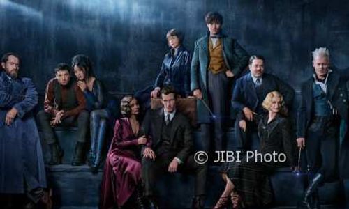 Warner Bros Beberkan Sinopsis Film Fantastic Beast The Crimes of Grindelwald