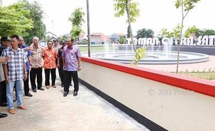 INFRASTRUKTUR SEMARANG : Indahnya Taman Citra Satwa Bikin Hendi Dipuji