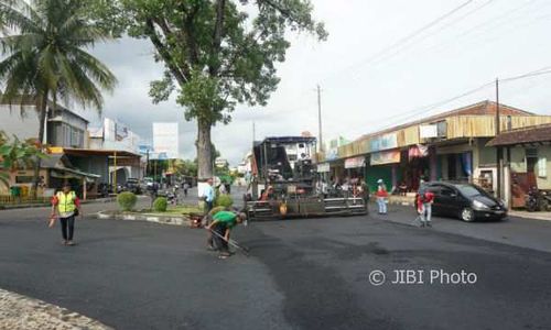 PROYEK GUNUNGKIDUL : Pembangunan Jalan Molor, Rekanan Didenda Rp883.711 per Hari