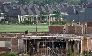 FOTO BISNIS PROPERTI : Properti Mewah Jateng Tetap Diminati