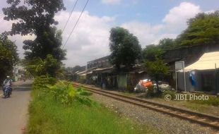 Warga Bantaran Rel Terdampak KA Bandara Solo Diminta Sadar Diri