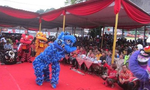 IMLEK 2018 : Dihadiri Yuli, Rohadi, dan Rober Christanto, Begini Suasana Perayaan Sambut Tahun Baru Imlek di Karanganyar