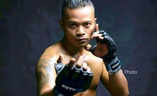 Fighter Asal Sragen Coba Keberuntungan di One Pride MMA