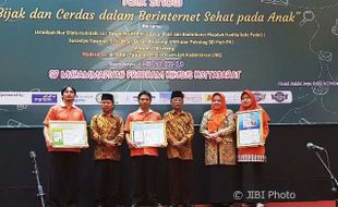 Keren! SD Muhammadiyah PK Solo Rayakan Milad dengan Peluncuran 3 Buku Karya Guru