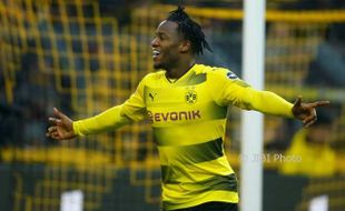 LIGA JERMAN : Beruntungnya Dortmund Bisa Gaet Batshuayi