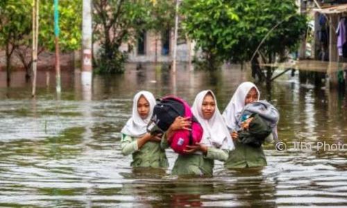 Perhatian! Banjir Rob Ancam Pesisir Jateng dalam 3 Hari ke Depan