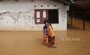 BENCANA JATENG : 7 Kecamatan di Kudus Dilanda Banjir dan Tanah Longsor dalam Sepekan