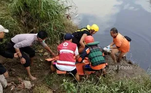 Basarnas Temukan Mayat Suhono di Bengawan Solo Gondangrejo Karanganyar