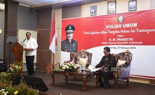 KAMPUS DI SEMARANG :  Kunjungi Undip, Jaksa Agung Beri Kuliah Umum