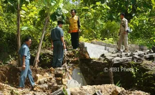 Pagar Tembok MTSN 2 Gunungkidul Ambrol, Air Masuk Ruang Kelas