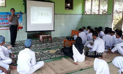 Cegah Kriminal Pelajar, Polsek Kokap Berikan Penyuluhan ke Sekolah