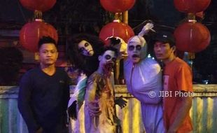 Hiii, Ada Hantu Gentayangan di Festival Lampion Pasar Gede Solo