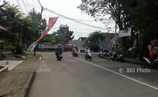 FLYOVER MANAHAN SOLO : Sudah 10 Hari Lalu Lintas Direkayasa, Pelanggaran Masih Sering Terjadi